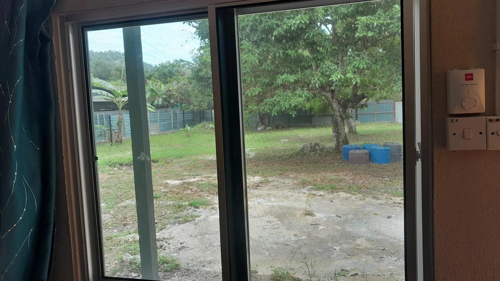 Tony'S Guesthouse At Teluk Bahang Batu Feringgi Pensionat