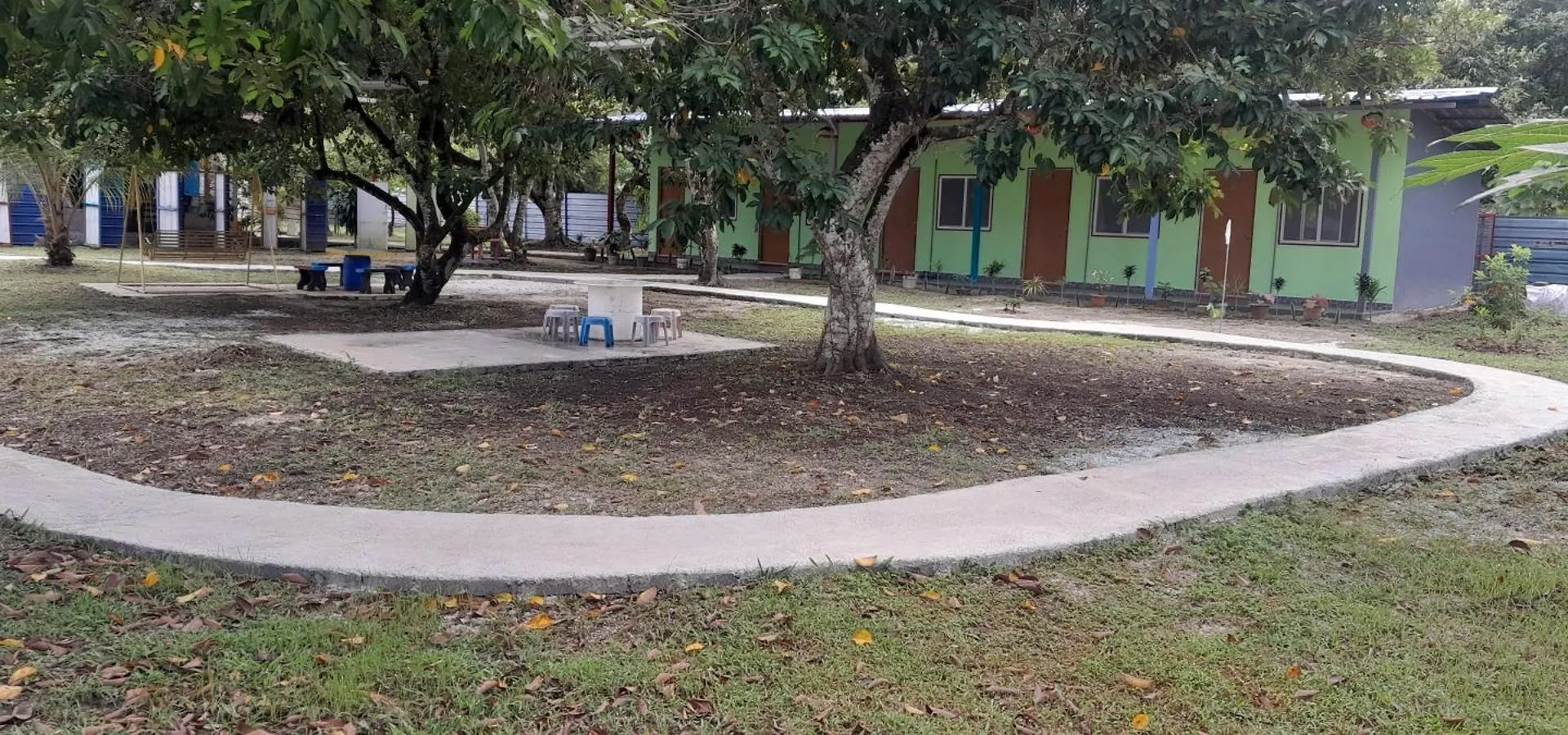 בית הארחה באטו פרינג'י Tony'S Guesthouse At Teluk Bahang