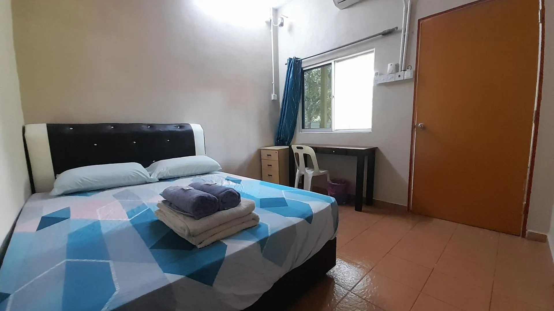 Pensionat Tony'S Guesthouse At Teluk Bahang Batu Feringgi
