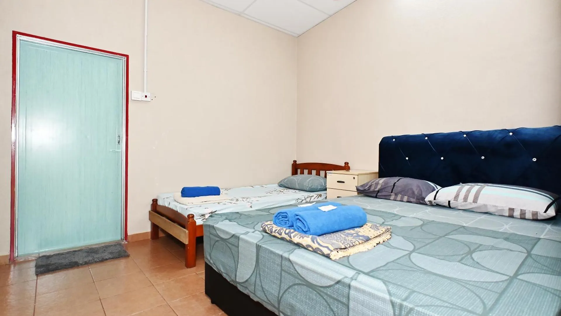 Tony'S Guesthouse At Teluk Bahang Batu Ferringhi 0*,  Malaysia